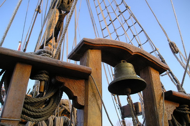 ship-bell-03.jpg