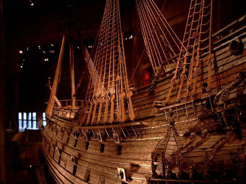 800px-Stockholm_ship_Vasa.jpg