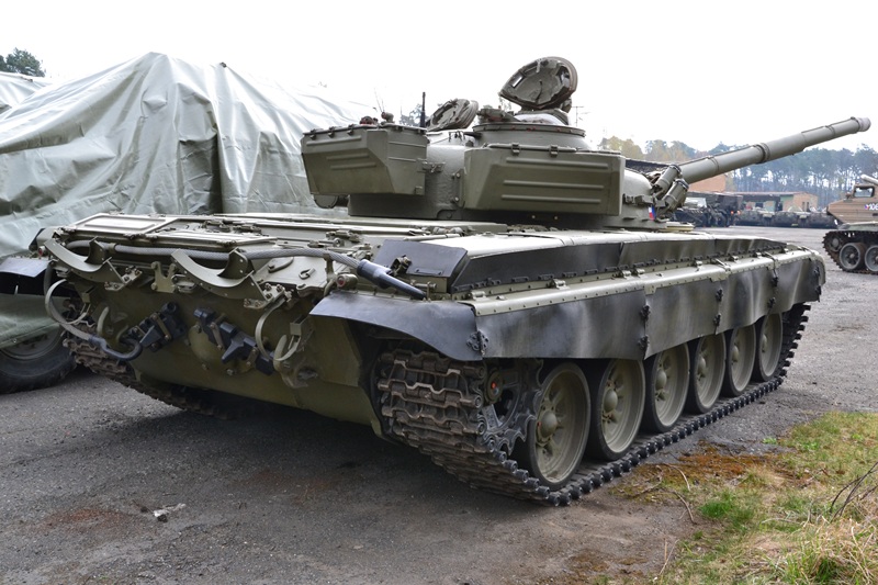 t-72_m1_05.jpg